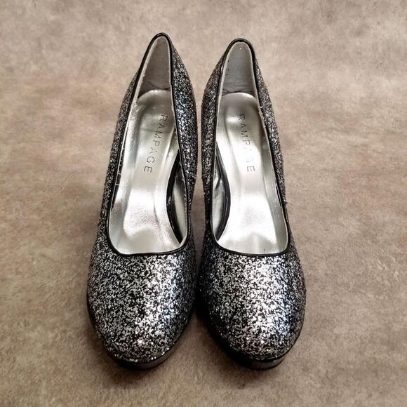 Rampage Womens Tangela Size 8.5 Black Silver Slip On Glittery Heels Platform Pu - Picture 2 of 12